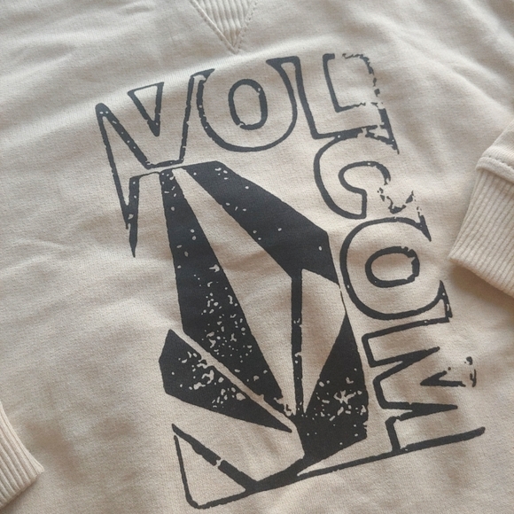 VOLCOM Baby NEW Popover Crewneck , Joggers & Beanie Set - Picture 3 of 10